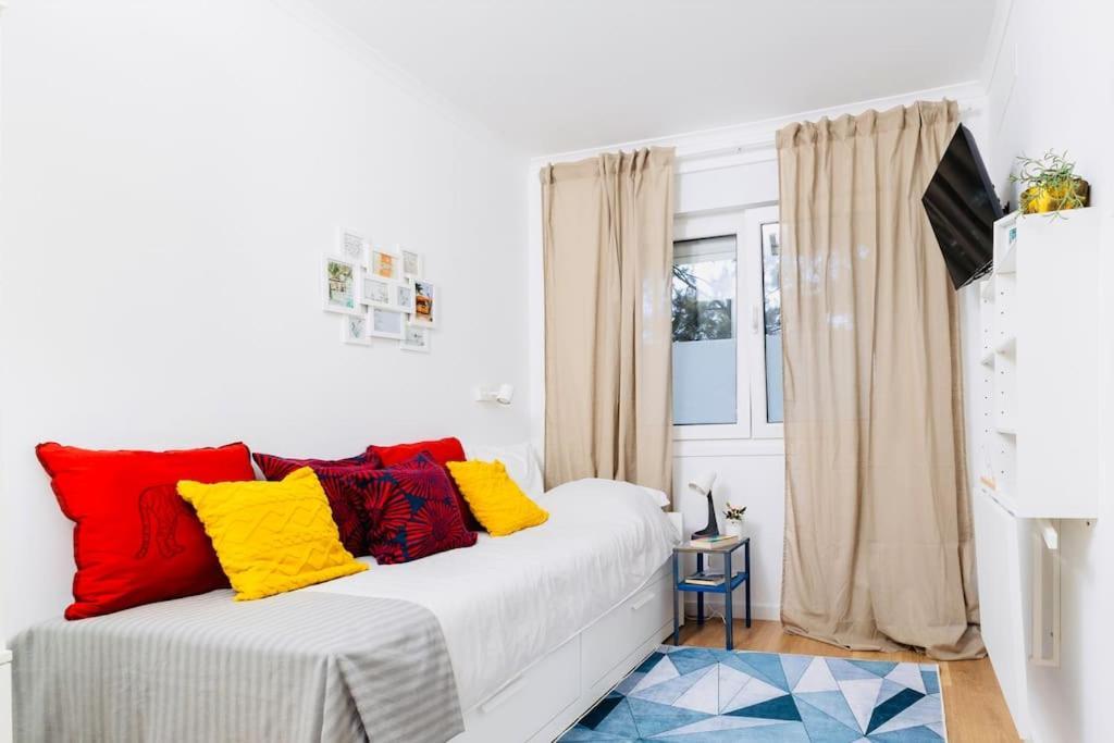 Modern 3 Bedroom Flat In Лісабон Екстер'єр фото