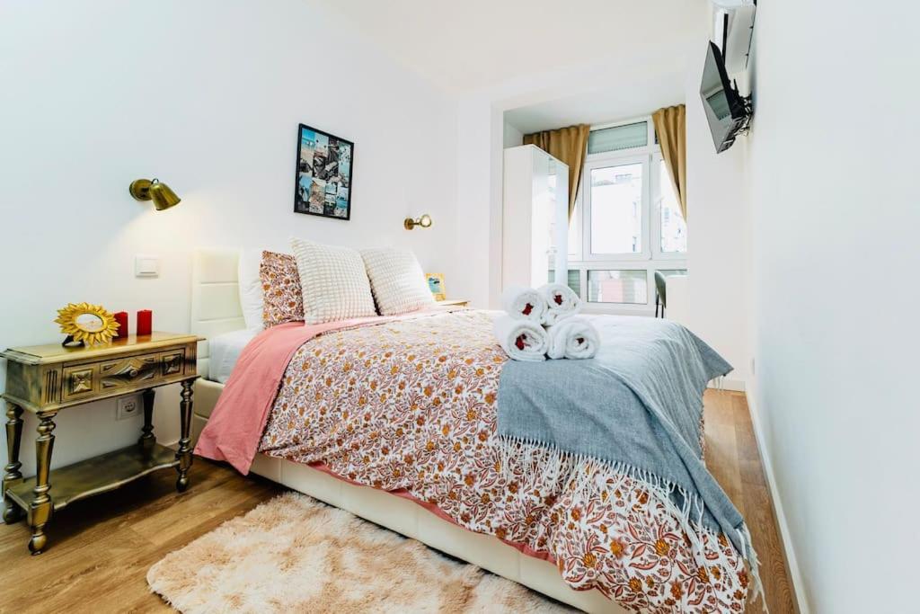 Modern 3 Bedroom Flat In Лісабон Екстер'єр фото